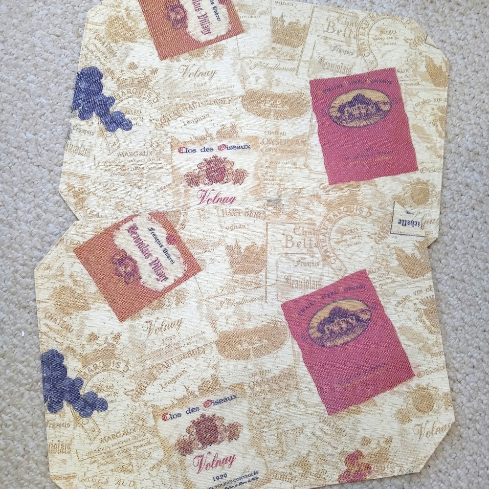 New-Set of Two Wine Themed Place Mats